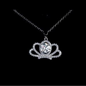 0.5CT certified Moissanite necklace  NEW